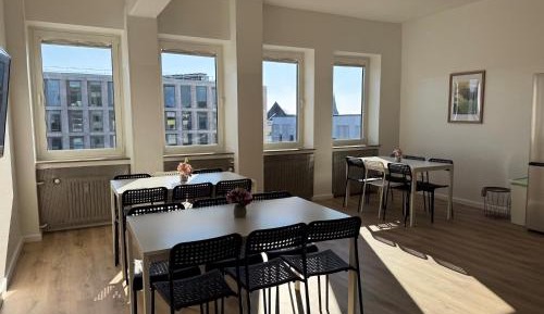 Five-Bedroom Apartment