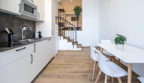 Studio - Split Level