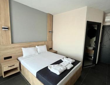 Double Room with Pool View
