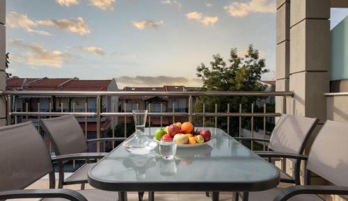 Triple Room with View
