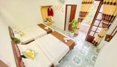 Quadruple Room with Balcony