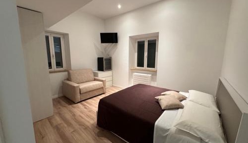Triple Room with Private Bathroom