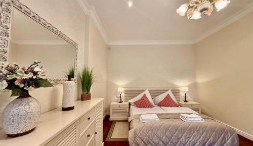 Two-Bedroom Deluxe Apartment