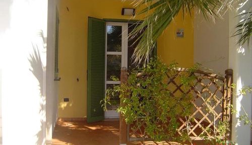 Two-Bedroom Deluxe Apartment with Balcony