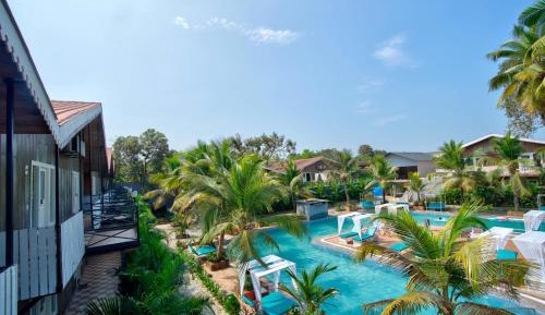 Double Room with Pool View
