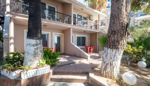 Double Room with Balcony and Sea View
