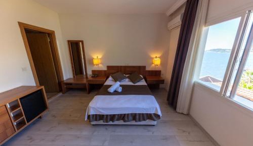 Superior Double Room with Sea View