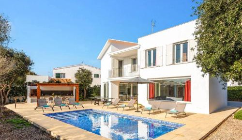 Four-Bedroom Villa