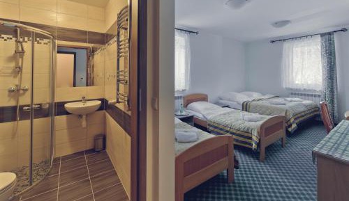 Quadruple Room with Bathroom