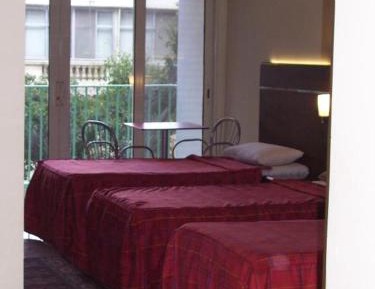 Standard Triple Room with Nile View 