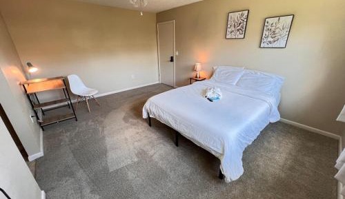 Queen Room