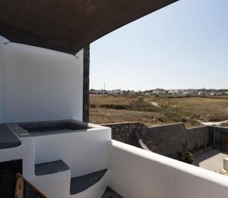 Superior Suite with Hot Tub