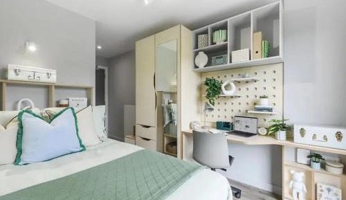 Small Double Room