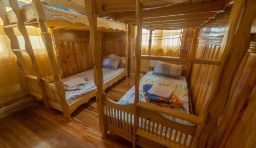 Economy Quadruple Room with Shared Bathroom