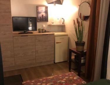 Double Room with Shared Toilet