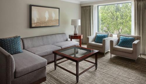 Deluxe One-Bedroom King Suite with Sofa Bed