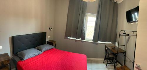 Double Room with Private External Bathroom