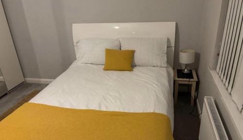 Double Room with Shared Toilet