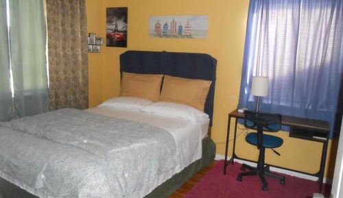 Deluxe Room (2 Adults + 1 Child)