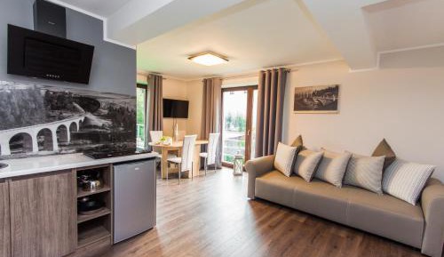 One-Bedroom Apartment with Balcony