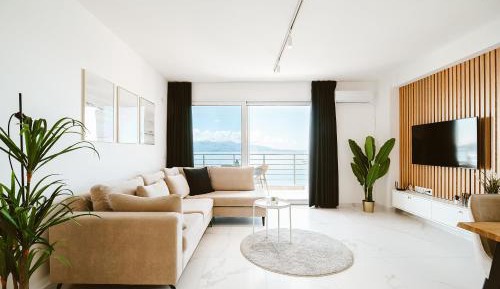 Apartment with Sea View