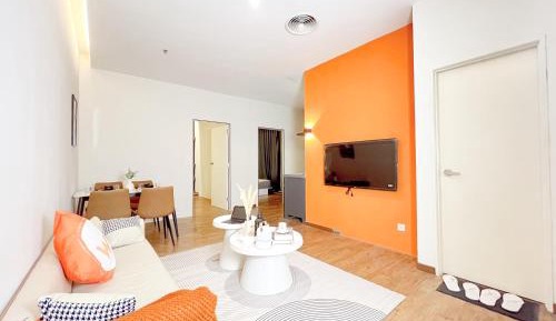 One-Bedroom Apartment with View