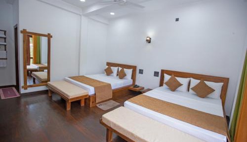 Luxury Triple Room