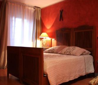 Double Room with Private External Bathroom