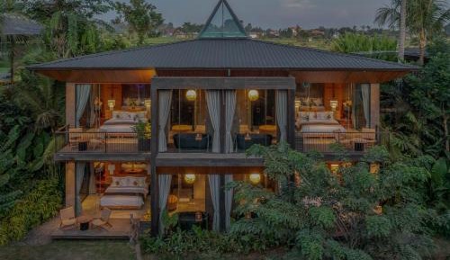 Grand Deluxe Balcony Garden View 