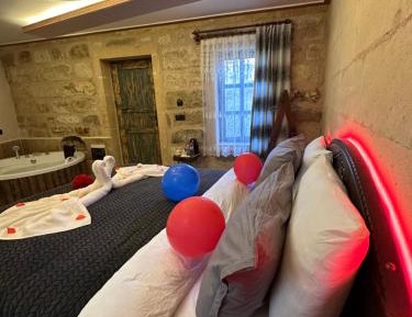 Deluxe Double Room with Bath