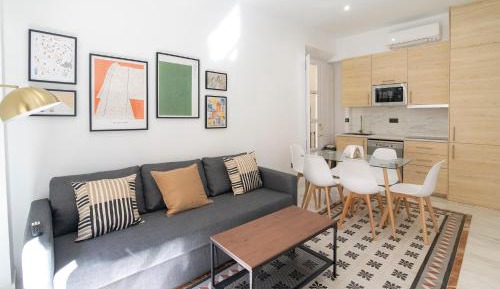 Three-Bedroom Standard Apartment