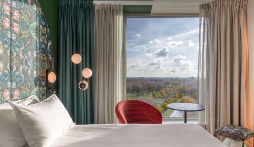 Superior Twin Room with Park View