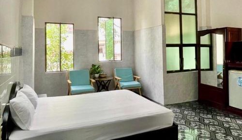 Large Double Room