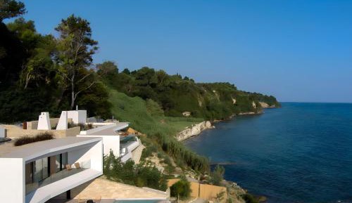 Villa - Beach Front