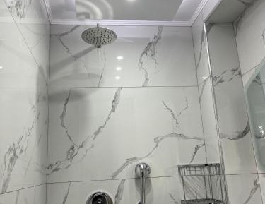 Twin Room with Shower