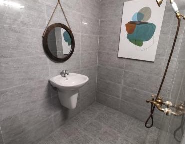Single Room with Private External Bathroom