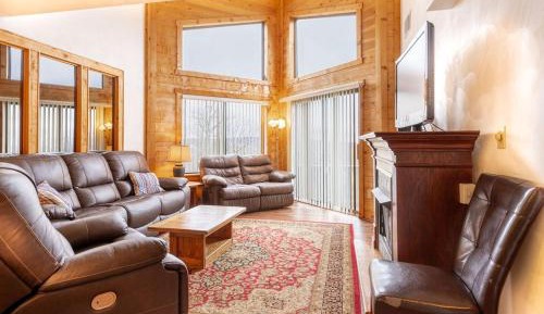Four-Bedroom Apartment