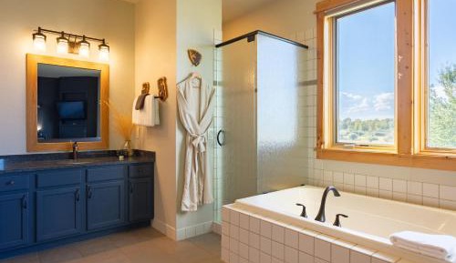 Main Lodge Suite
