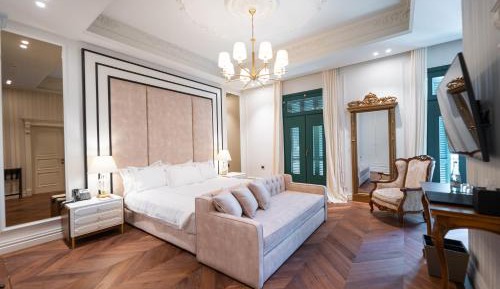 Suite with Balcony