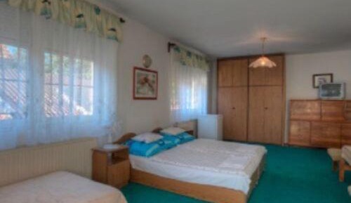 Quadruple Room with Private Bathroom