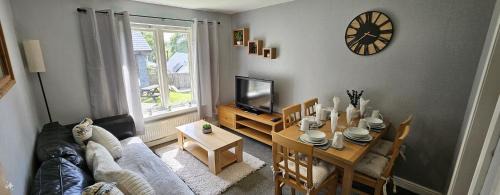 Three-Bedroom Ground Floor Apartment (No Hot Tub/Dog Friendly) Nightingale