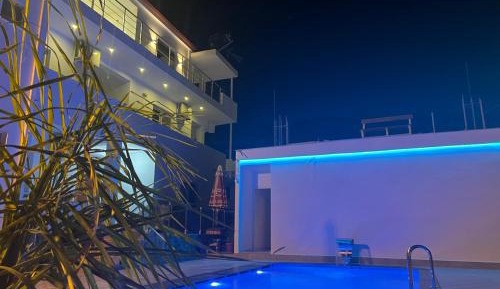 Studio with Balcony