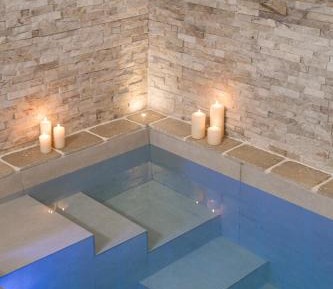 Suite with Spa Access