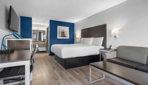 King Room - Non-Smoking/Ground Floor