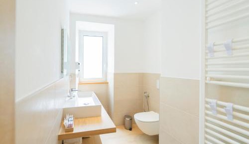 Double or Twin Room with Private Bathroom