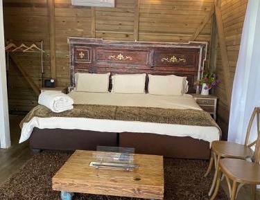 One-Bedroom Cottage