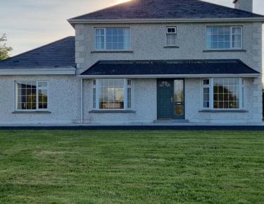 Four-Bedroom Holiday Home