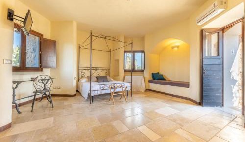Double Room 1