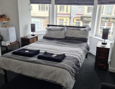 Twin Room with Sea View