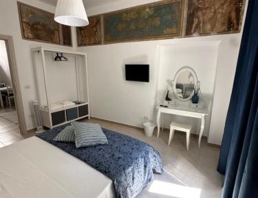 Double Room with Shared Bathroom